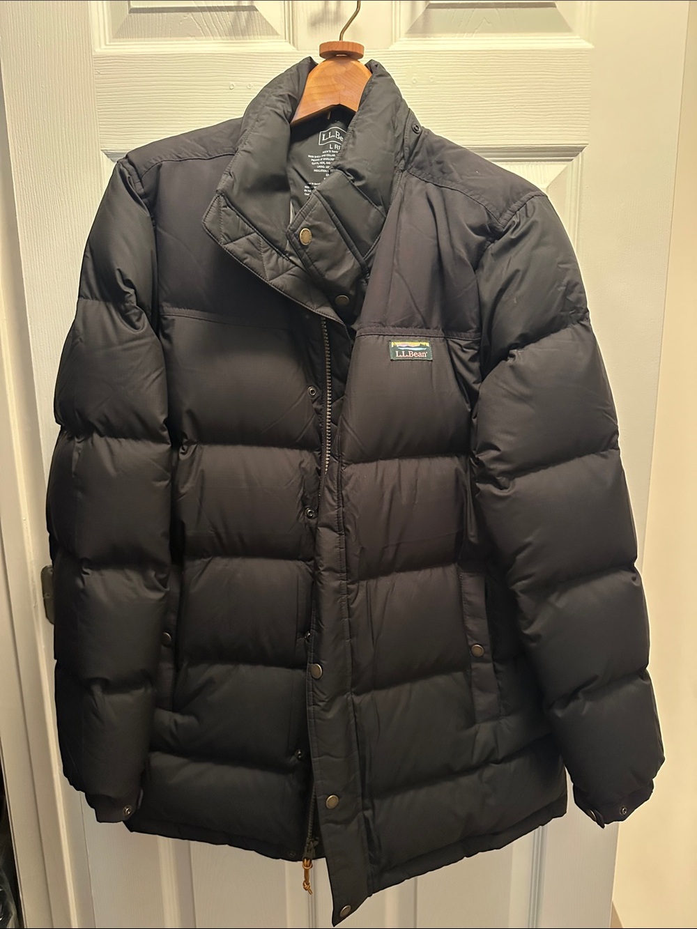 L.L. Bean Black Men's Mountain Classic Down Parka